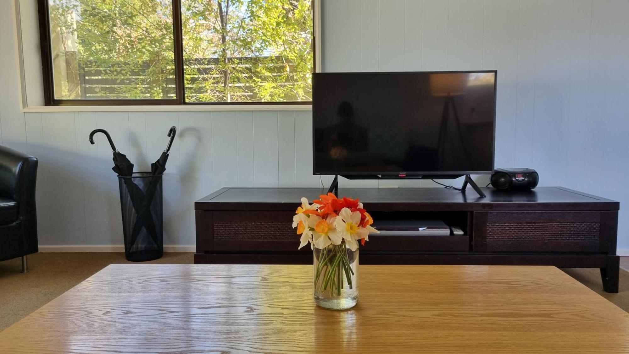 On The Banks Apartment Bright Bagian luar foto